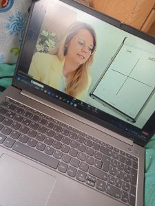 Laptop Elopage Masterclass mit Daniela Reuter